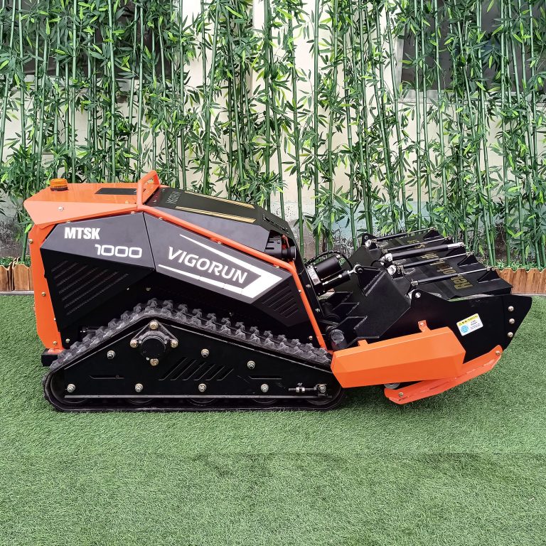 dual-cylinder four-stroke walking speed 4Km compact remote flail mower